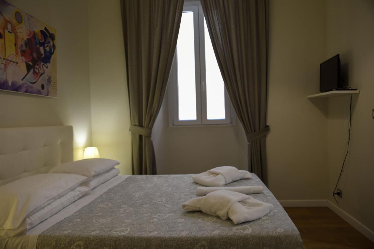 The Castle Inside Rome Hotel Exterior photo